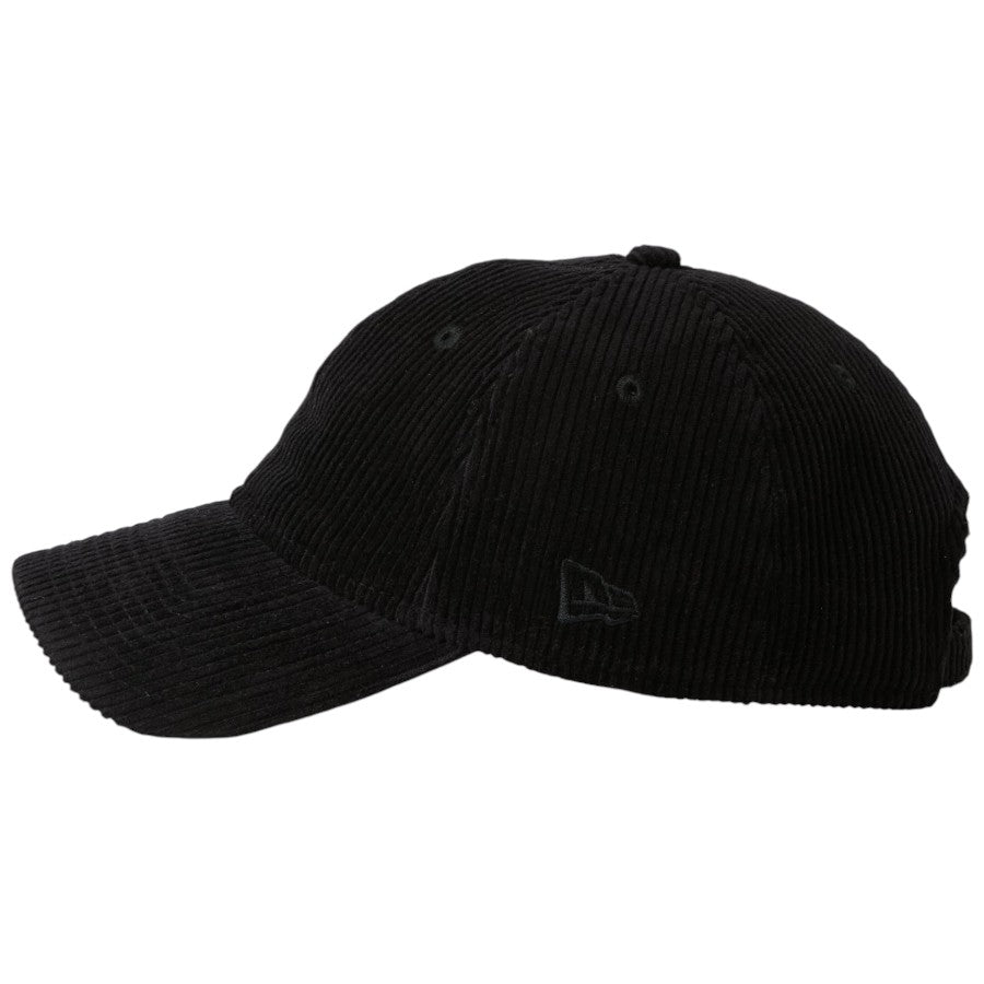 NEW ERA 9TWENTY ベーシック Corduroy コーデュロイ キャップ ブラック 左向き NEフラッグロゴ刺繍 15137197