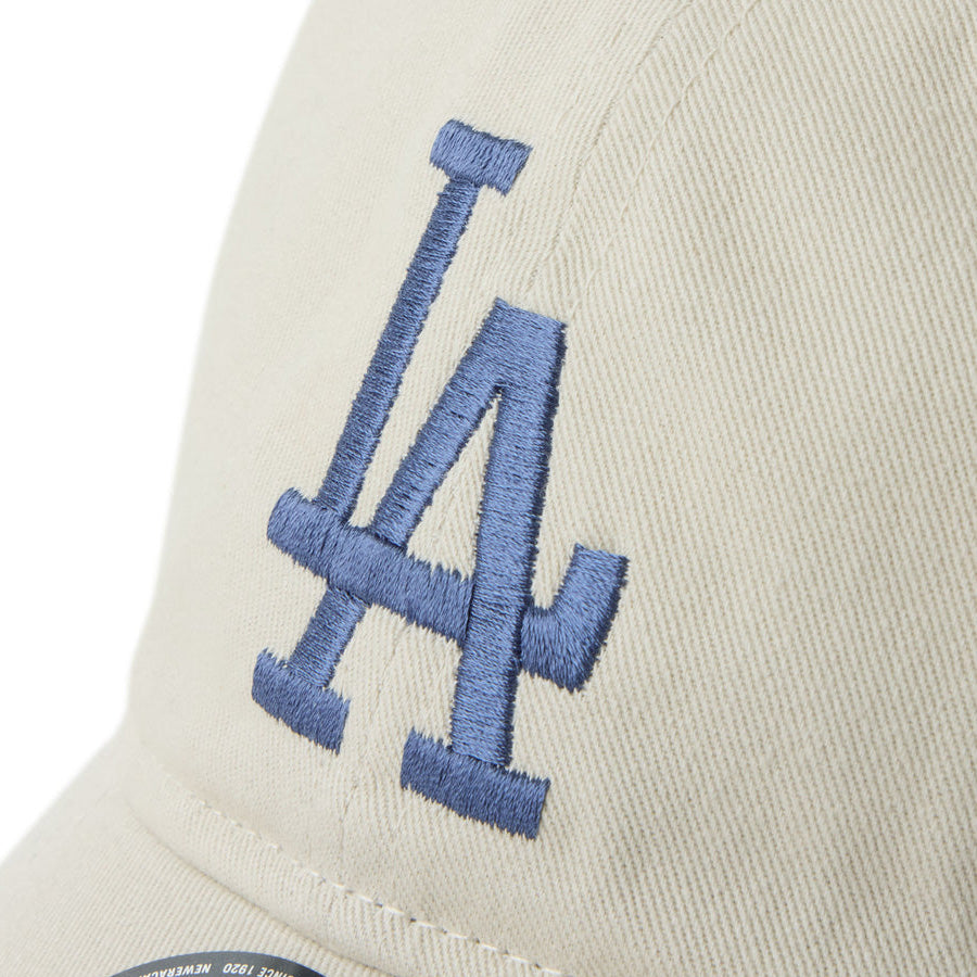 NEW ERA 9TWENTY ドジャース LAロゴ フロント刺繍ディテール