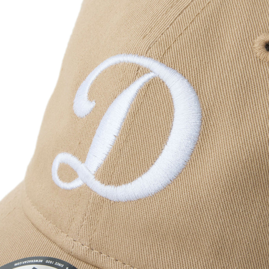 NEW ERA（ニューエラ）9TWENTY ロサンゼルス・ドジャース プラクティスロゴ刺繍 フロントディテール