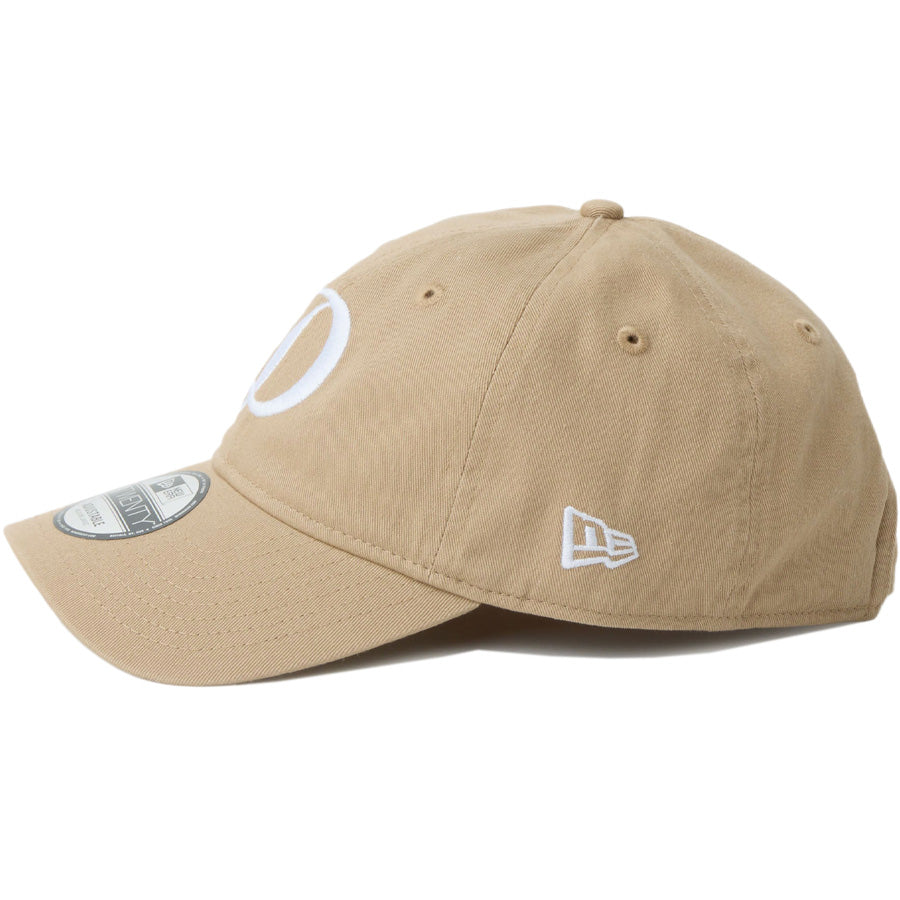NEW ERA（ニューエラ）9TWENTY NEフラッグ刺繍 キャメル 左サイド
