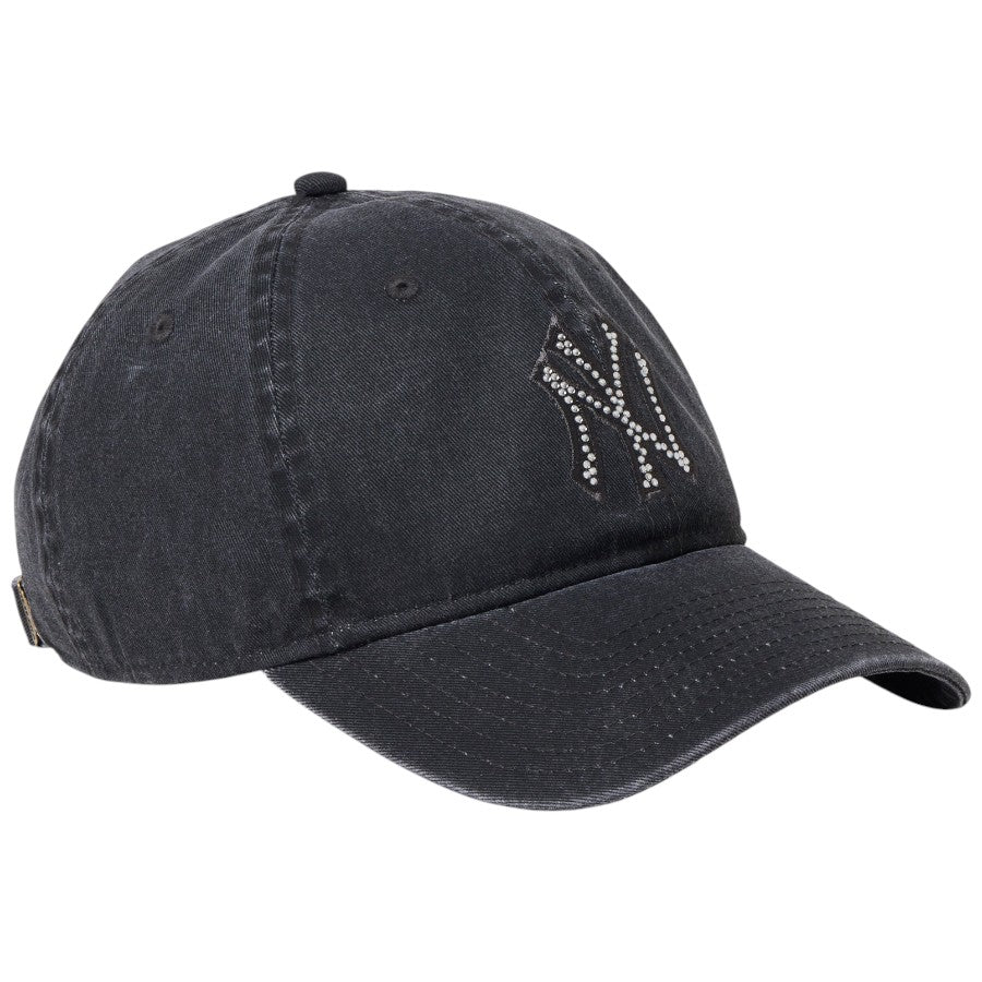 NEW ERA 9TWENTY Rhinestone ヤンキース キャップ ブラック 右斜め 15137181