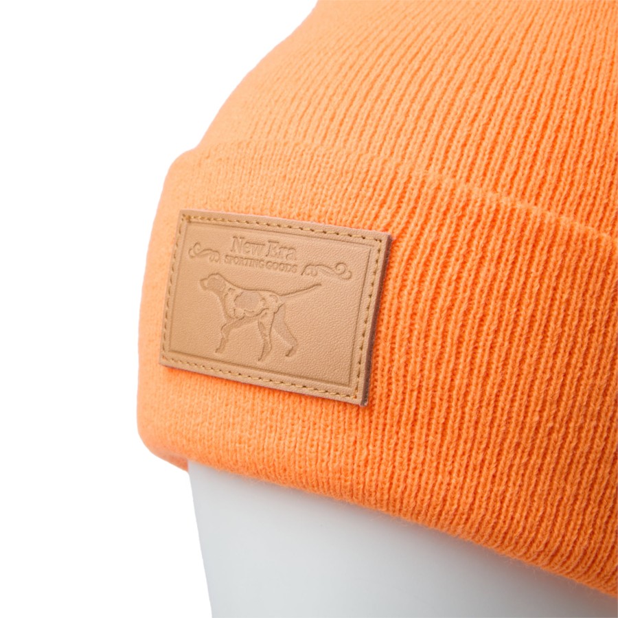 NEW ERA ベーシック カフニット Dog Patch ネオンオレンジ フロントパッチ詳細 15171663