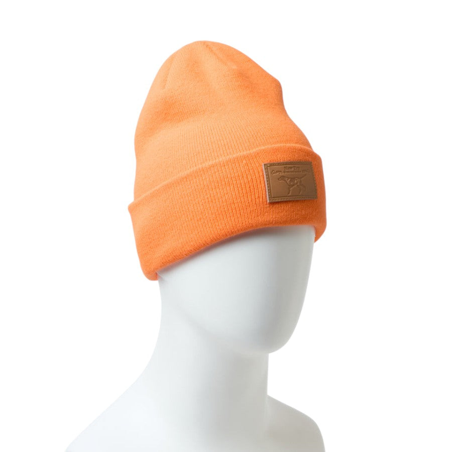 NEW ERA ベーシック カフニット Dog Patch ネオンオレンジ 右斜め 15171663