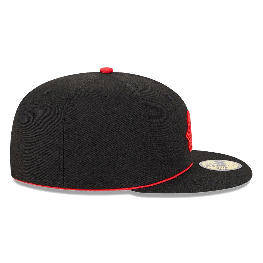 NEW ERA 59FIFTY レッズ ブラック 右側面