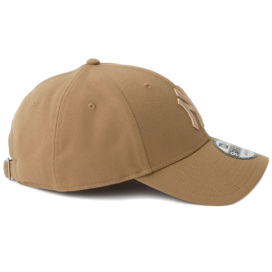 NEW ERA 9FORTY キャップ 右側面