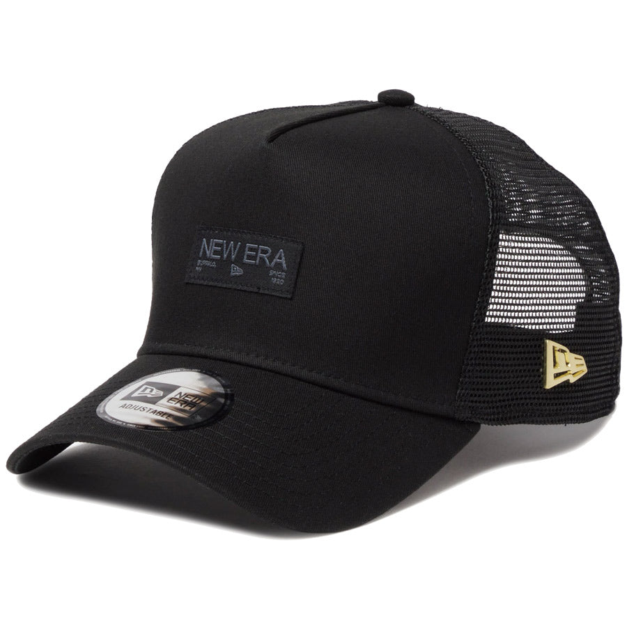NEW ERA 9FORTY キャップ ブラック ゴールド 左斜め