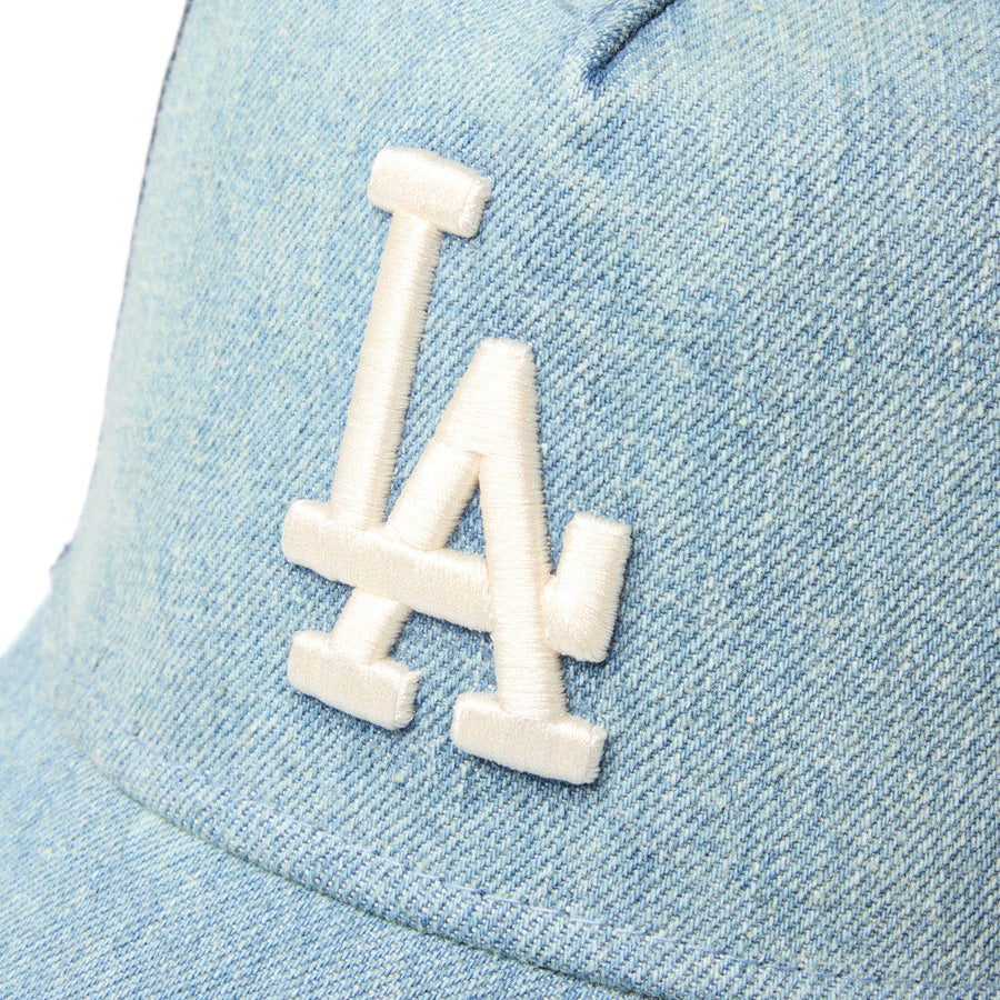 NEW ERA キャップ ロゴ刺繍 デニム 詳細