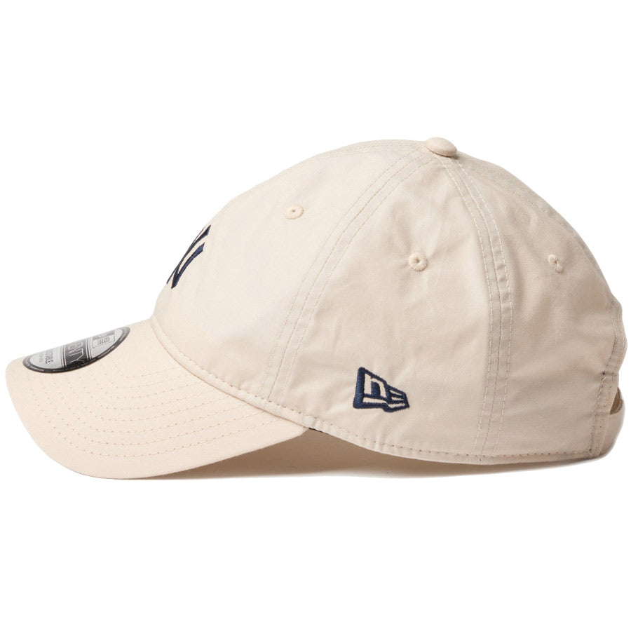 NEW ERA 9TWENTY ライトベージュ 左側面