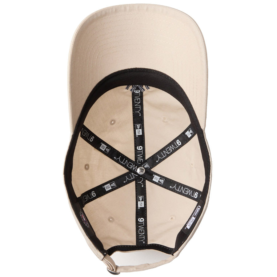 NEW ERA 9TWENTY ライトベージュ 内側