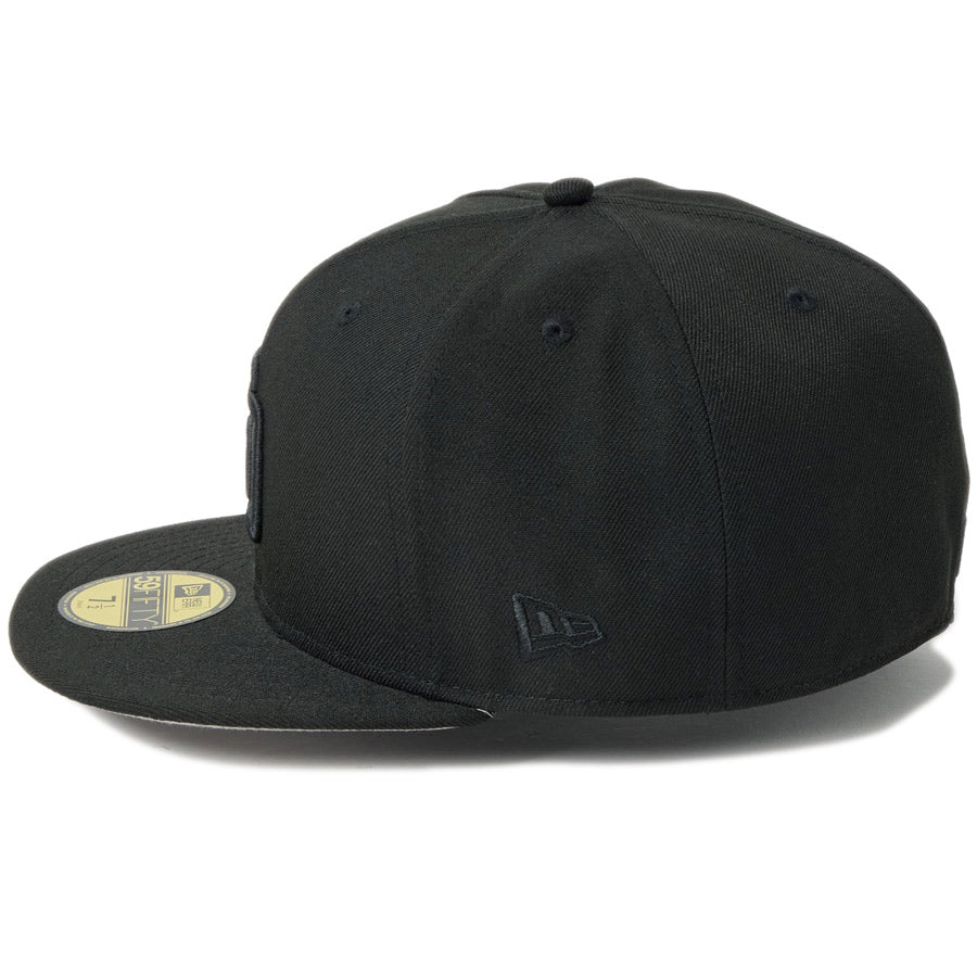NEW ERA 59FIFTY キャップ 左側面