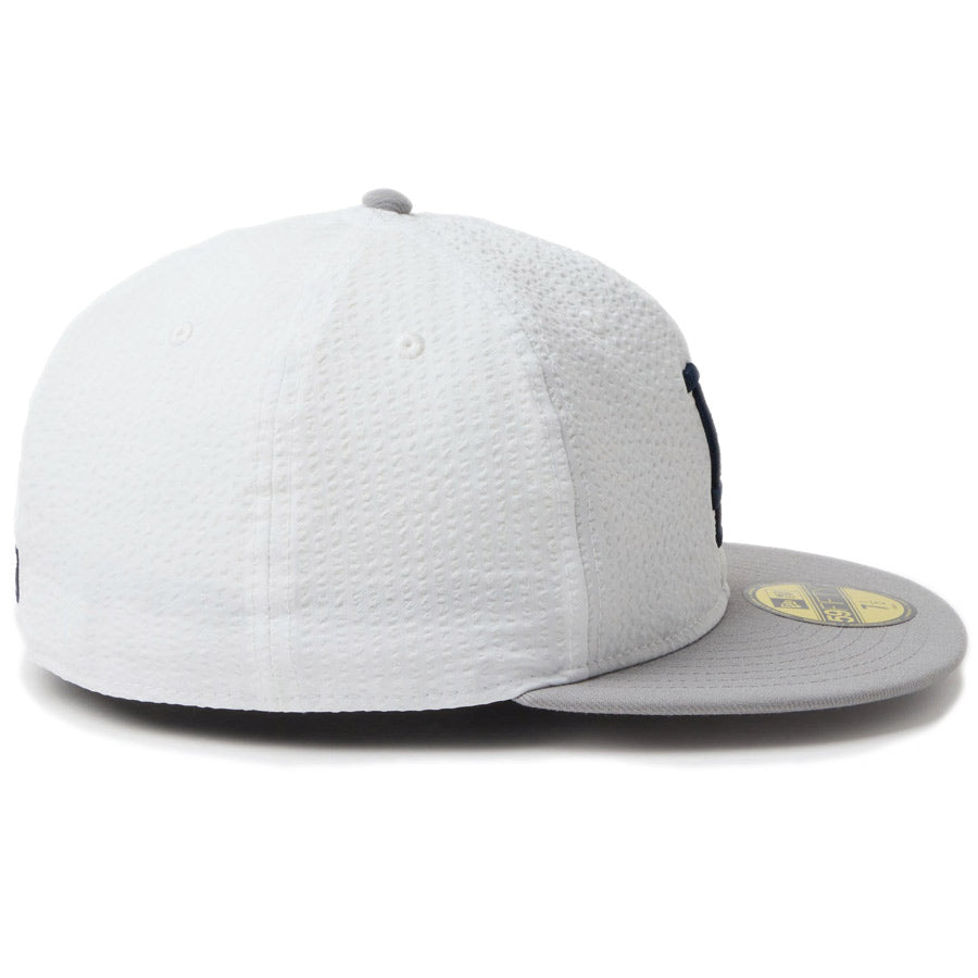 NEW ERA 59FIFTY キャップ 右側面