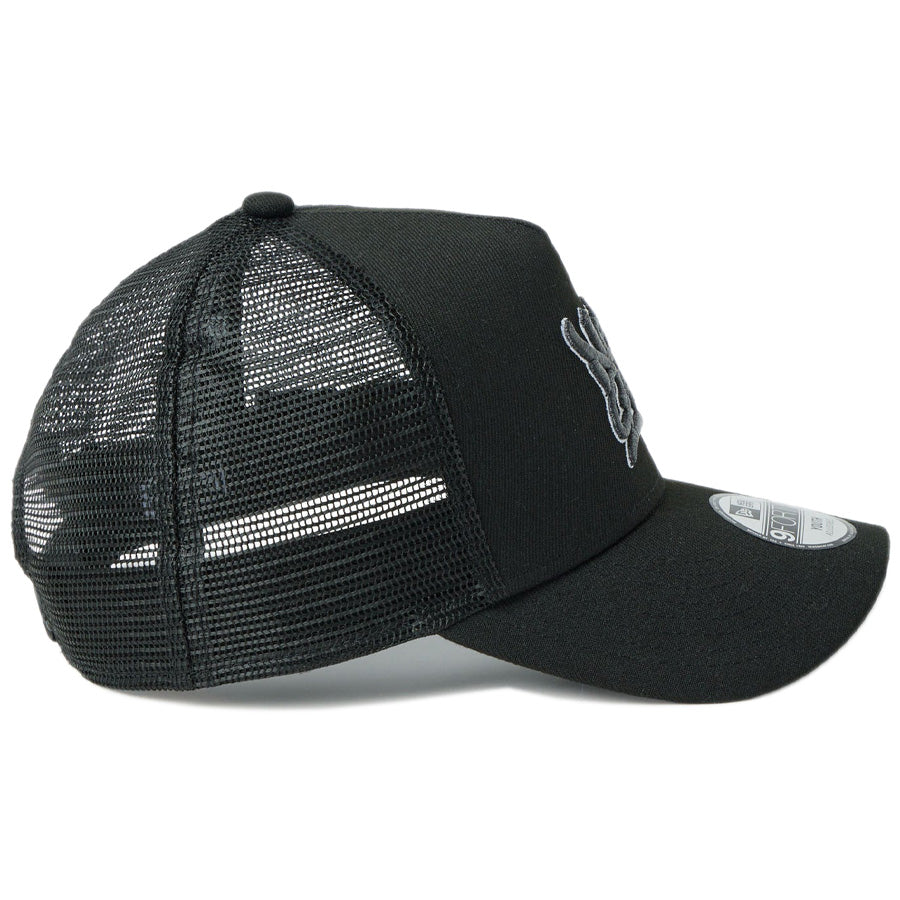 NEW ERA キッズ キャップ 右側面 ブラック