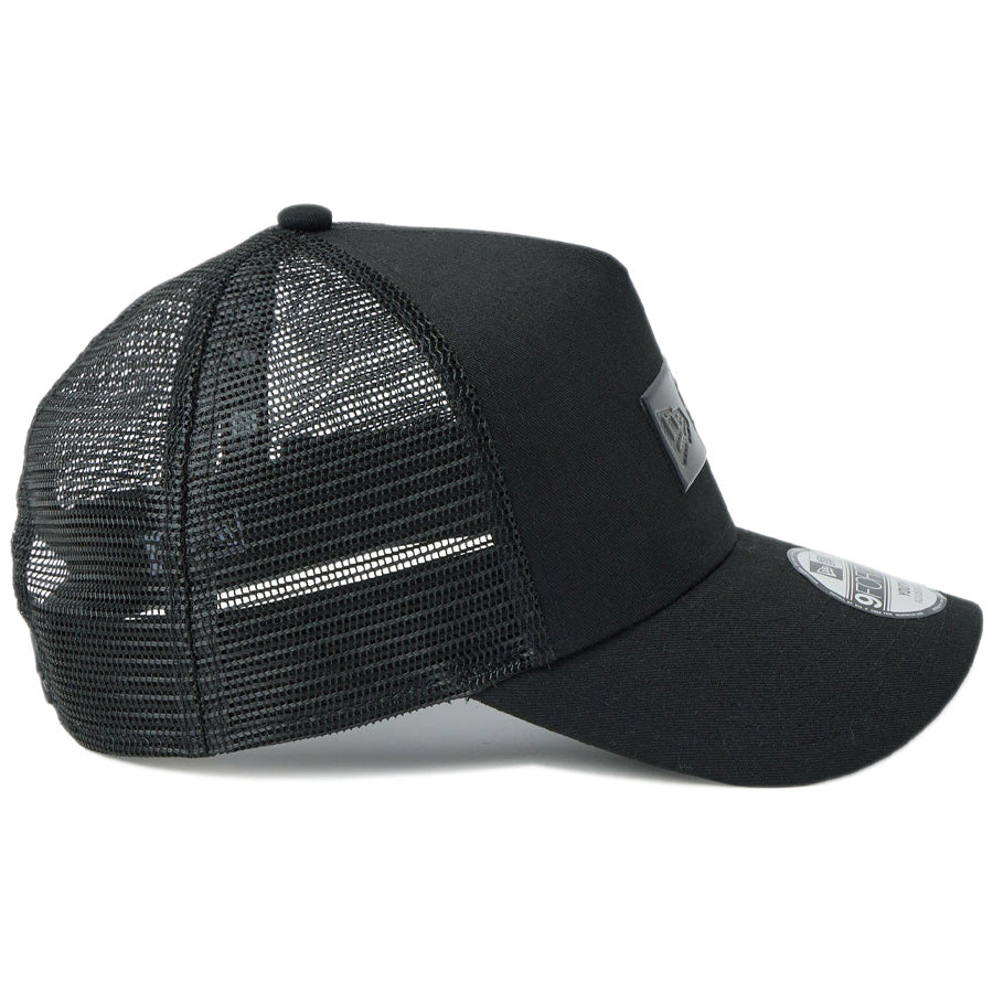 NEW ERA キッズ キャップ 右側面