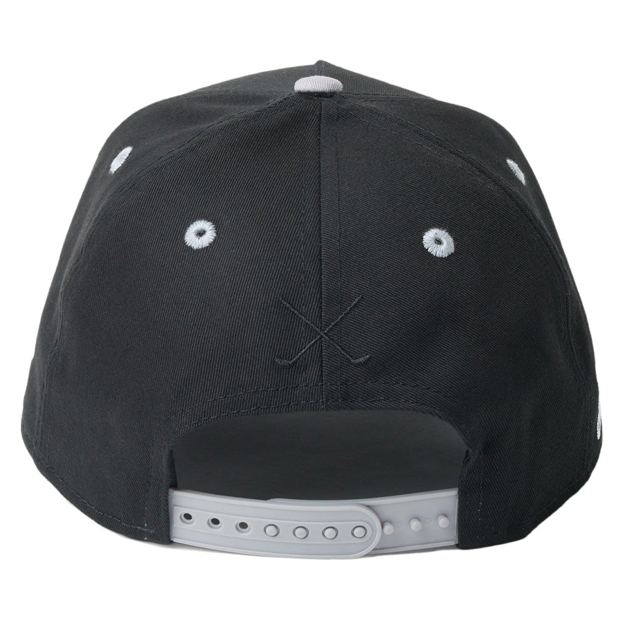 NEW ERA キャップ 背面 アジャスター