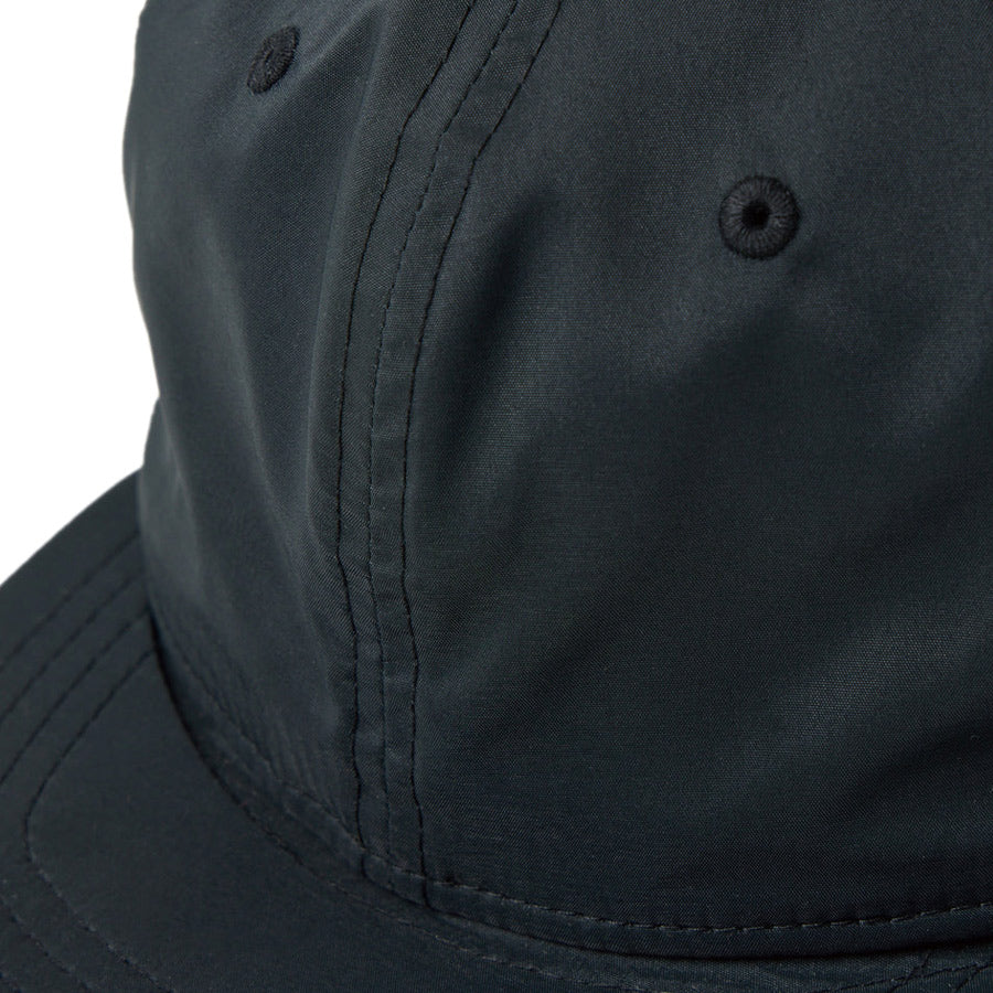NEW ERA バイクキャップ フロントディテール