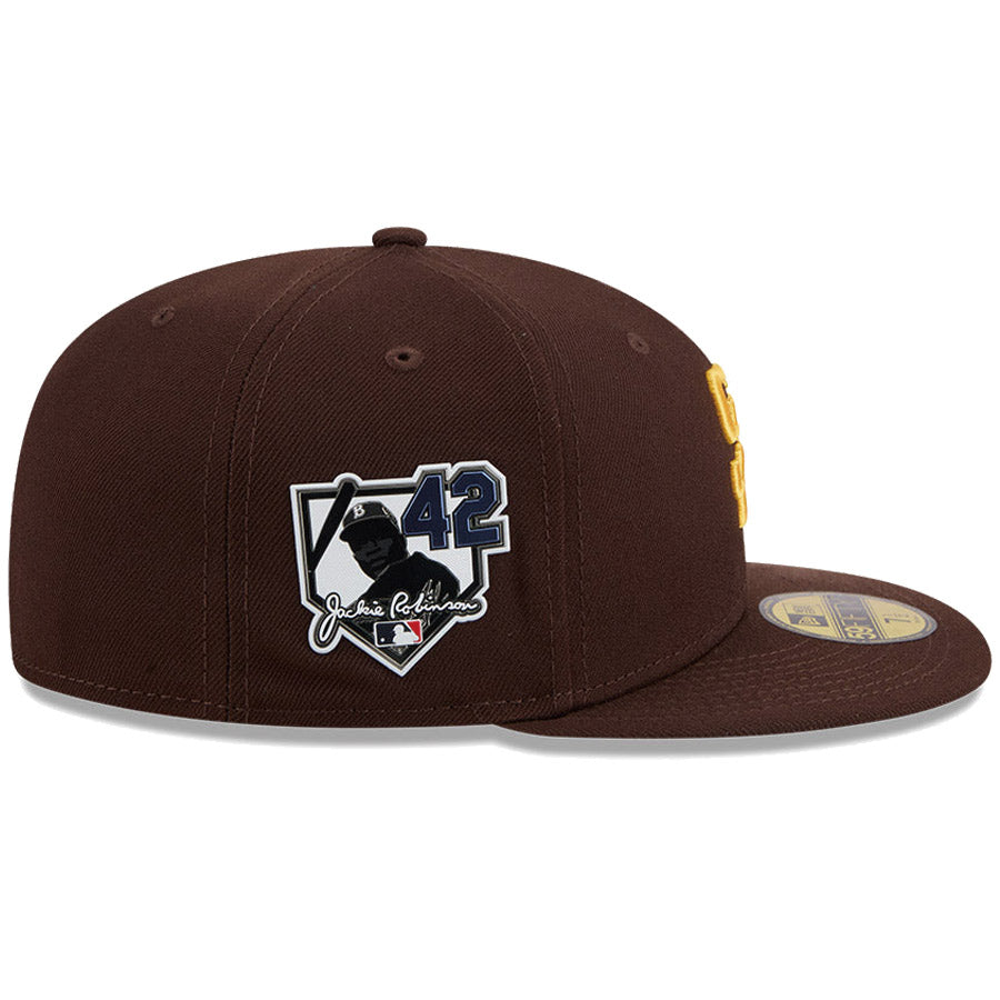 NEW ERA キャップ サイドパッチ 詳細