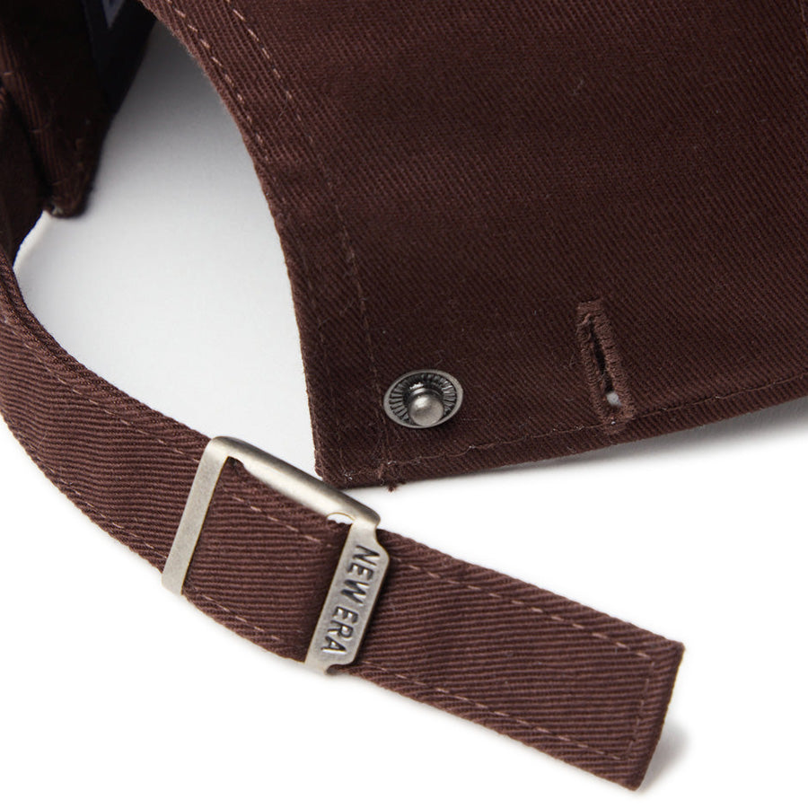 NEW ERA キャップ ストラップ バーントウッド 詳細