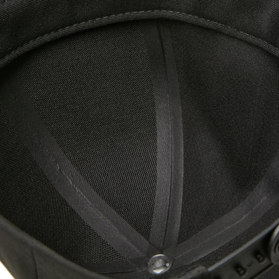 NEW ERA 9FORTY キャップ 内側