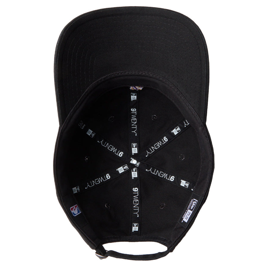 NEW ERA 9TWENTY キャップ 内側