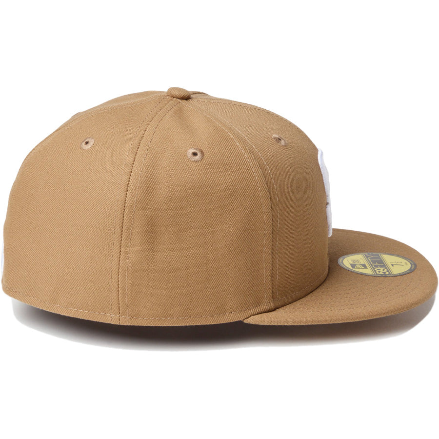 NEW ERA キャップ カーキ 右側面