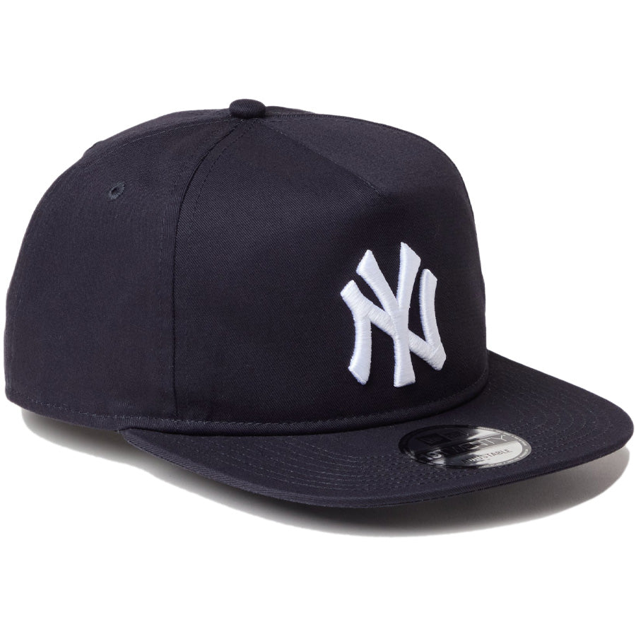 NEW ERA 19TWENTY キャップ 右斜め
