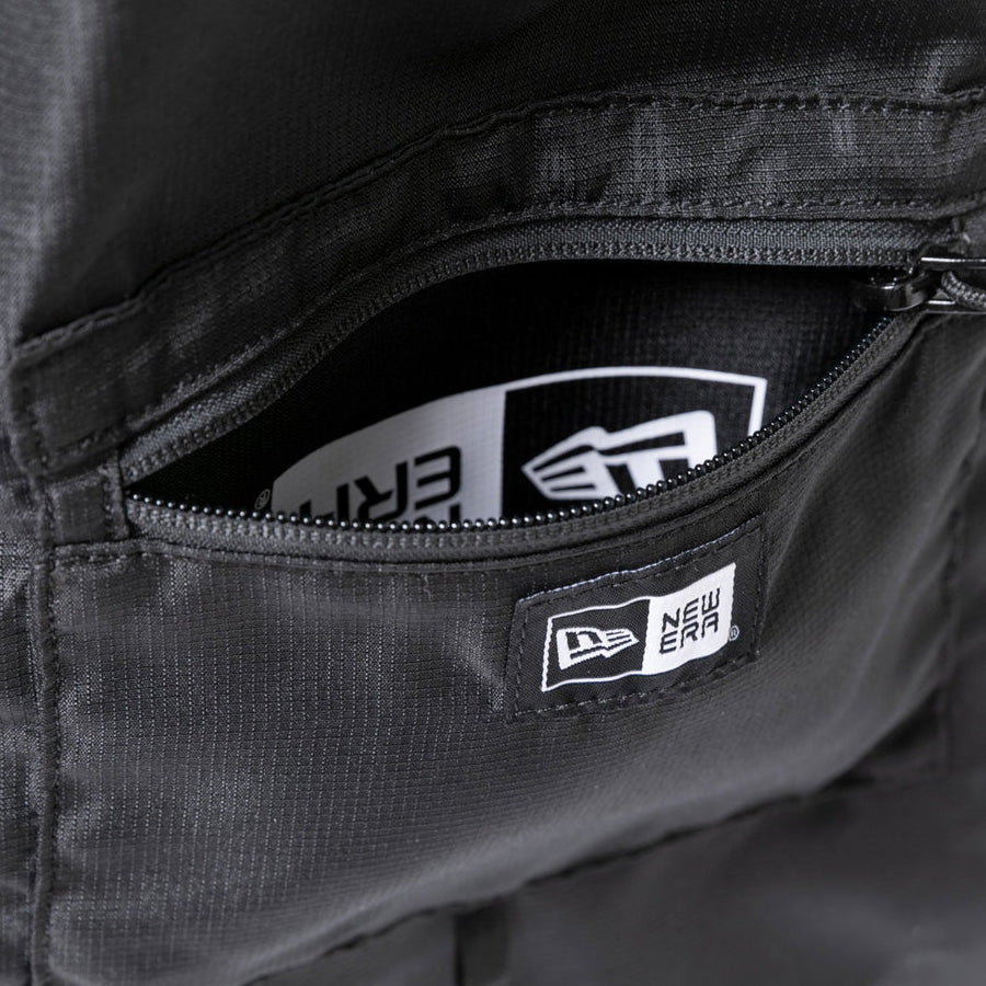 NEW ERA エコトートバッグ 22L パッカブル ブラック 外側ジップポケット 14750909