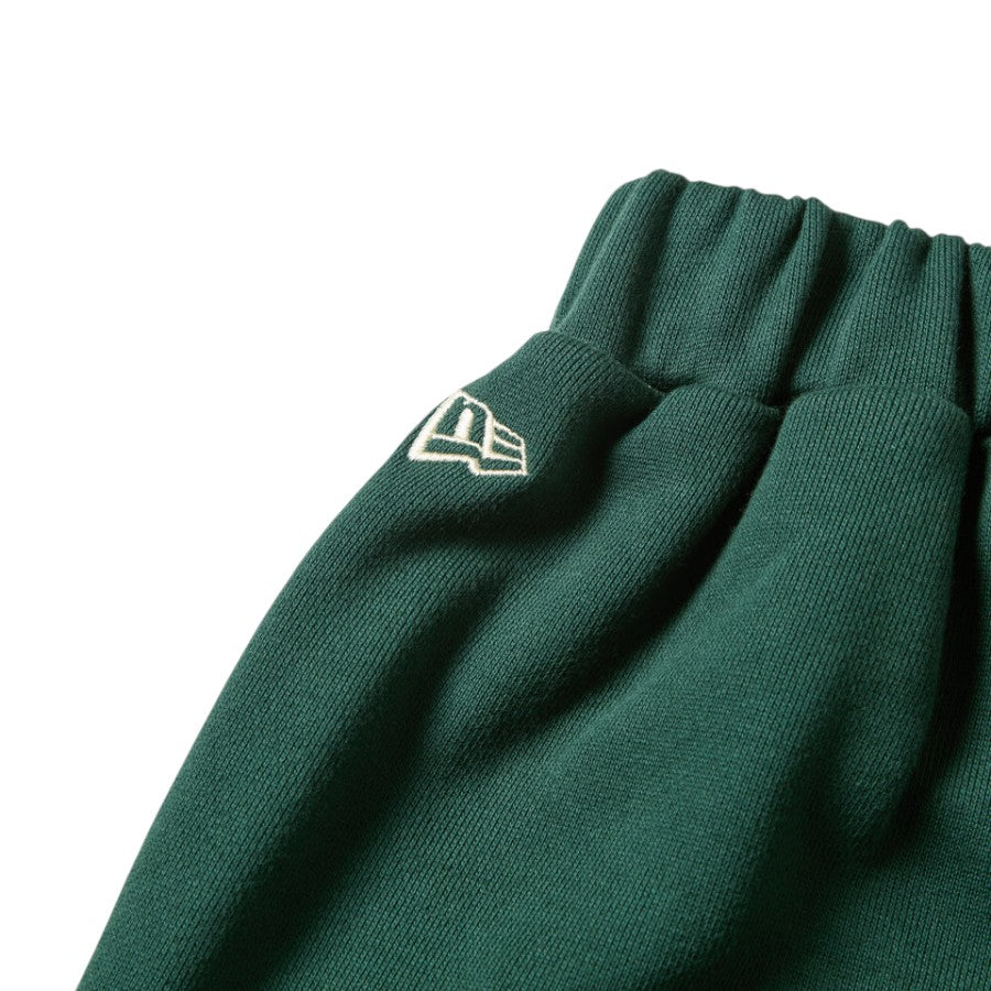 NEW ERA ヘビーウェイト スウェットパンツ 2-Tone Direction Dog Patch グリーン/ネイビー フラッグ刺繍詳細 15171734