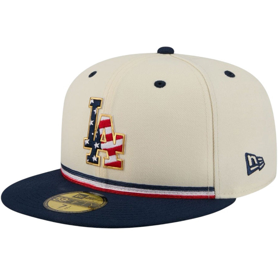 NEW ERA 59FIFTY オンフィールド 2026 MLB Independence Day ロサンゼルス・ドジャース クロームホワイト 左斜め