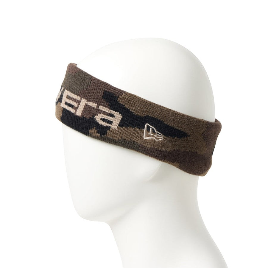 NEW ERA ニットヘアバンド Brand Name Logo ウッドランドカモ マネキン着用 左向き NEフラッグロゴ刺繍 15135208