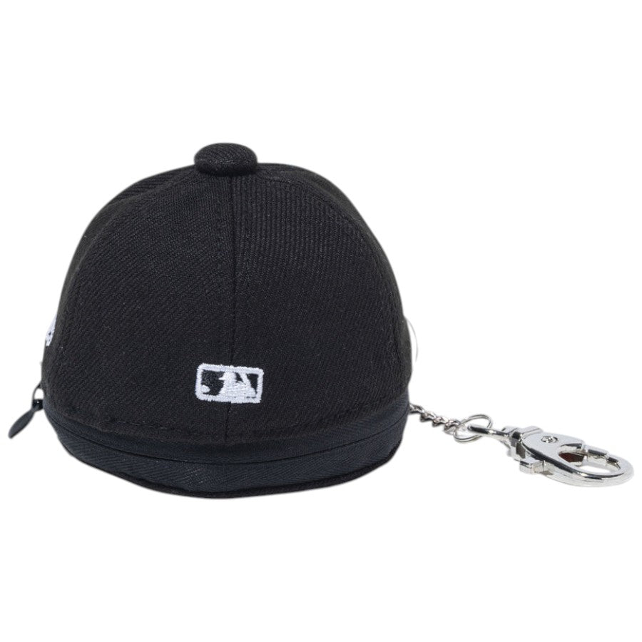 NEW ERA ミニキャップ イヤホンケース ロサンゼルス・ドジャース ブラック 背面 平置き 15206543