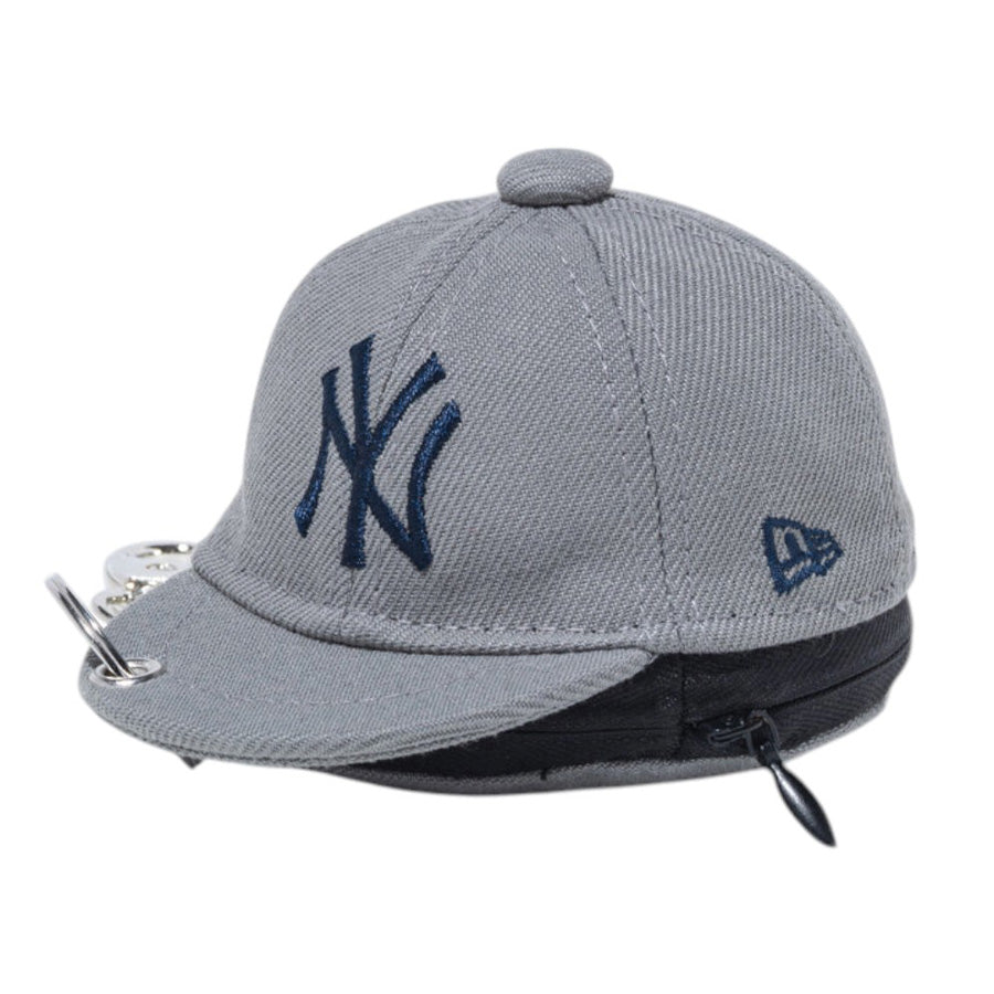 NEW ERA ミニキャップ イヤホンケース ニューヨーク・ヤンキース ミスティモーニング 左斜め 平置き 15206537