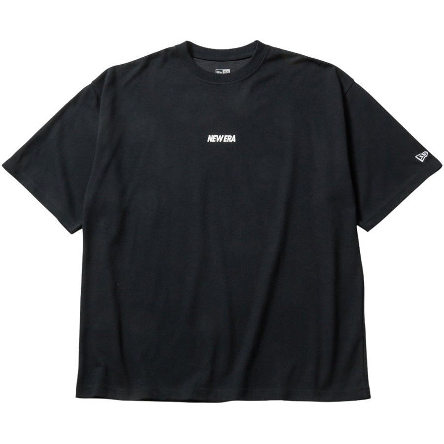 NEW ERA オーバーサイズド パフォーマンスTシャツ ブラック 正面