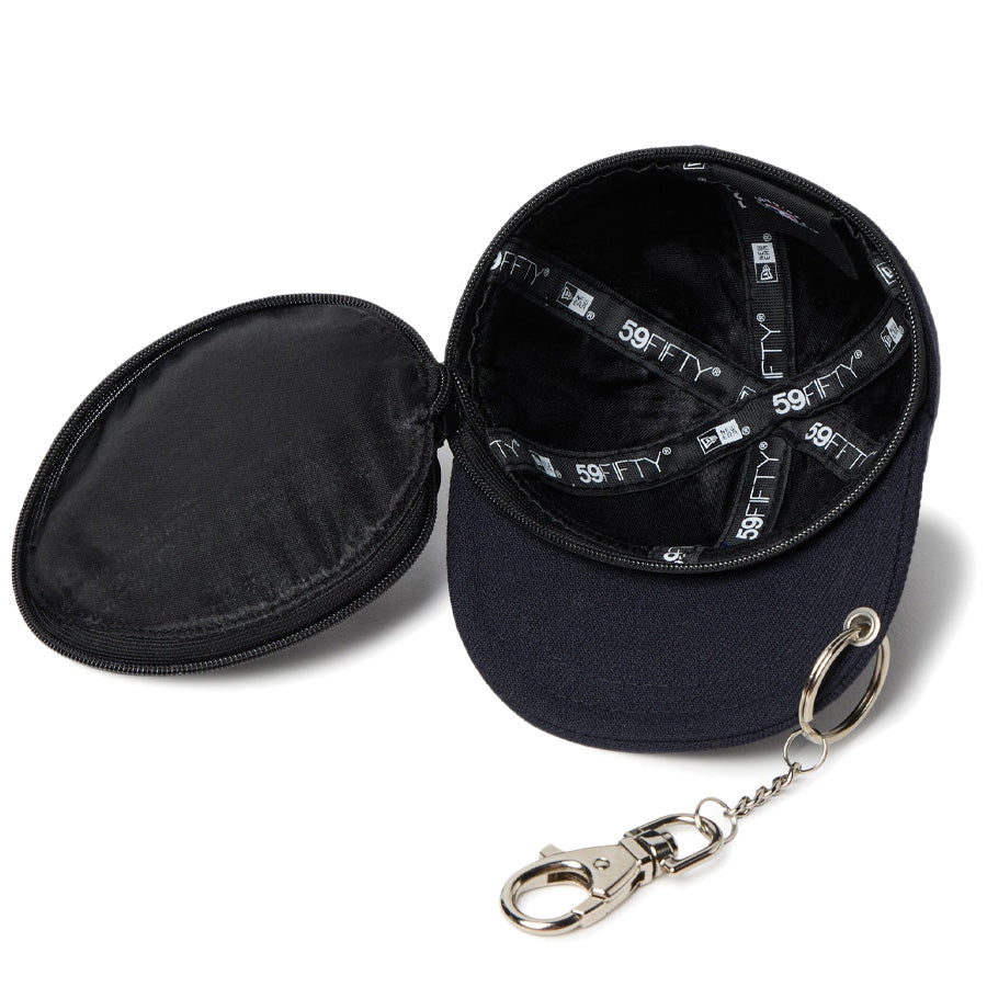 NEW ERA キャップポーチ 背面 ディテール