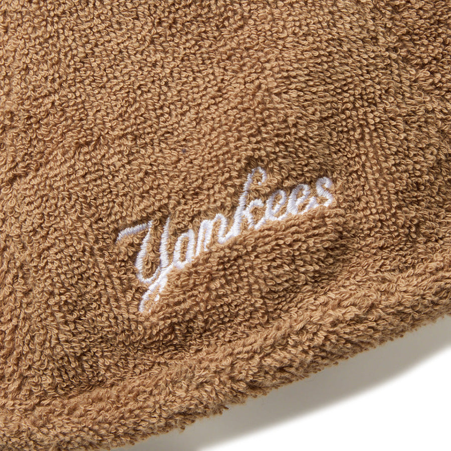 NEW ERA サウナハット Yankeesロゴ刺繍 ベージュ