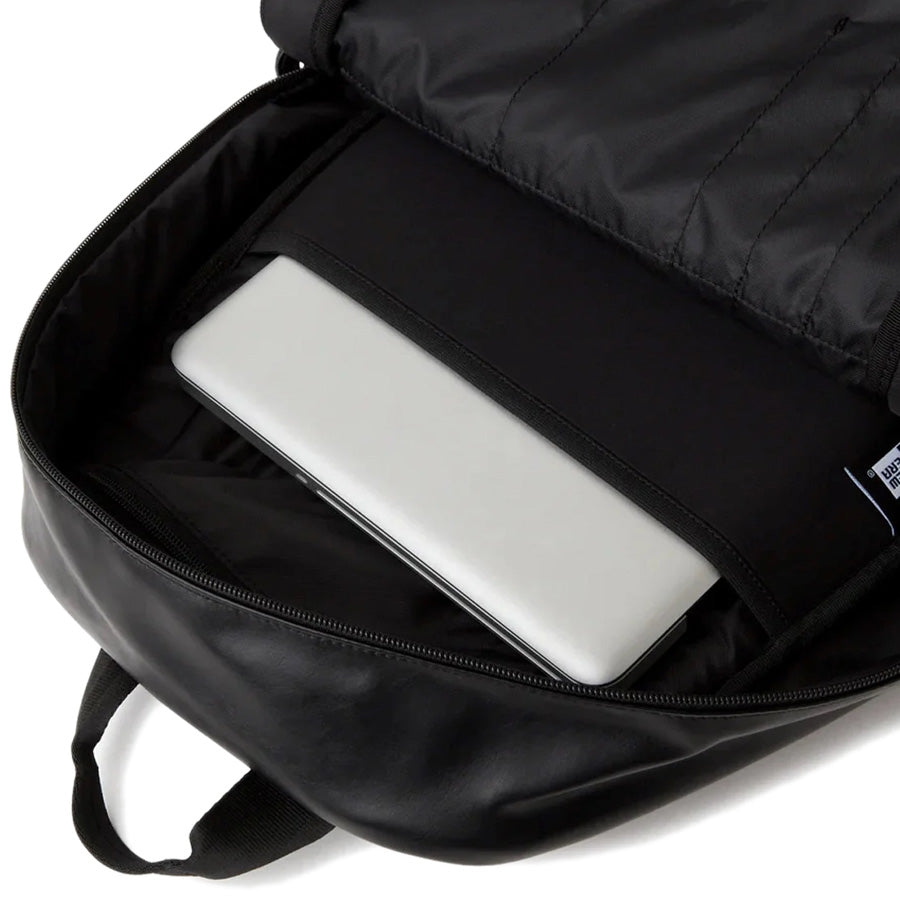 NEW ERA スマートパック 02 28L シンセティックレザー ブラック PCスリーブ詳細 14750853