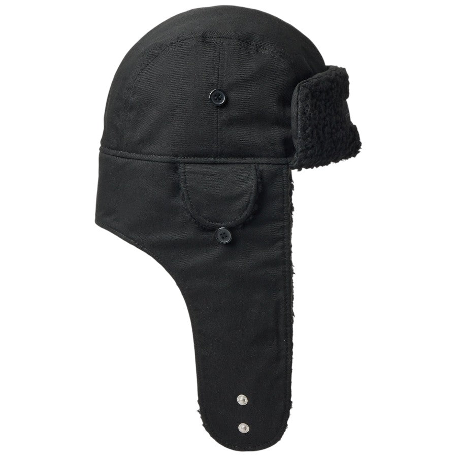 NEW ERA トラッパー Black Patch キャップ ブラック 右向き イヤーフラップを垂らした状態 15136881
