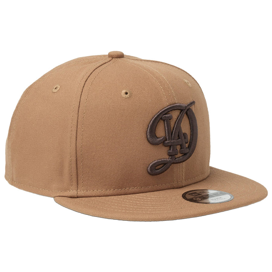 NEW ERA（ニューエラ）キッズ Youth 9FIFTY MLB Duck Canvas ドジャース シティーコネクトロゴ ライトブロンズ 右斜め