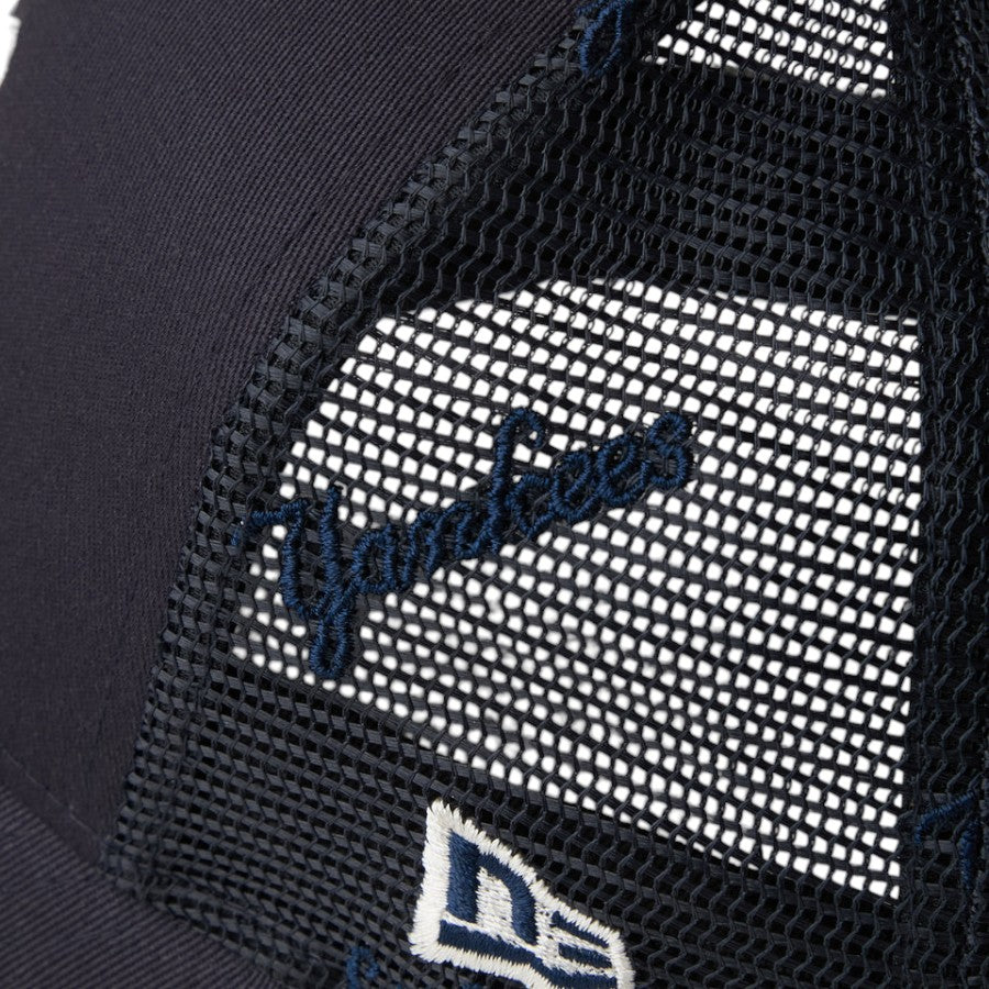 NEW ERA キッズ Youth 9FORTY A-Frame トラッカー ヤンキース ワードマーク刺繍