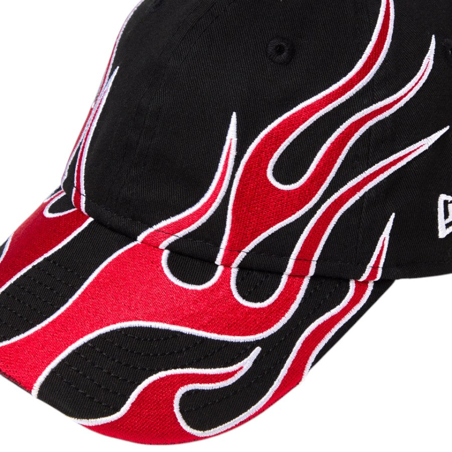 NEW ERA Youth 9TWENTY The Flame キッズ キャップ ブラック スカーレット ファイヤーパターン詳細 15124998