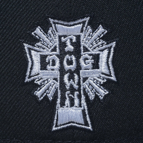 NEW ERA × DOG TOWN 59FIFTY Dog Town Logo Cap