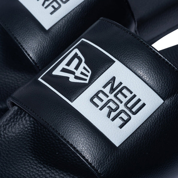 大人気♪【NEW ERA】シャワーサンダル ボックスロゴ ブラック シャワーサンダル ボックスロゴ ブラック | ニューエラ