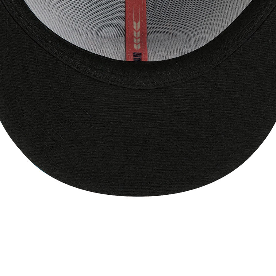 NEW ERA つば裏 デザイン