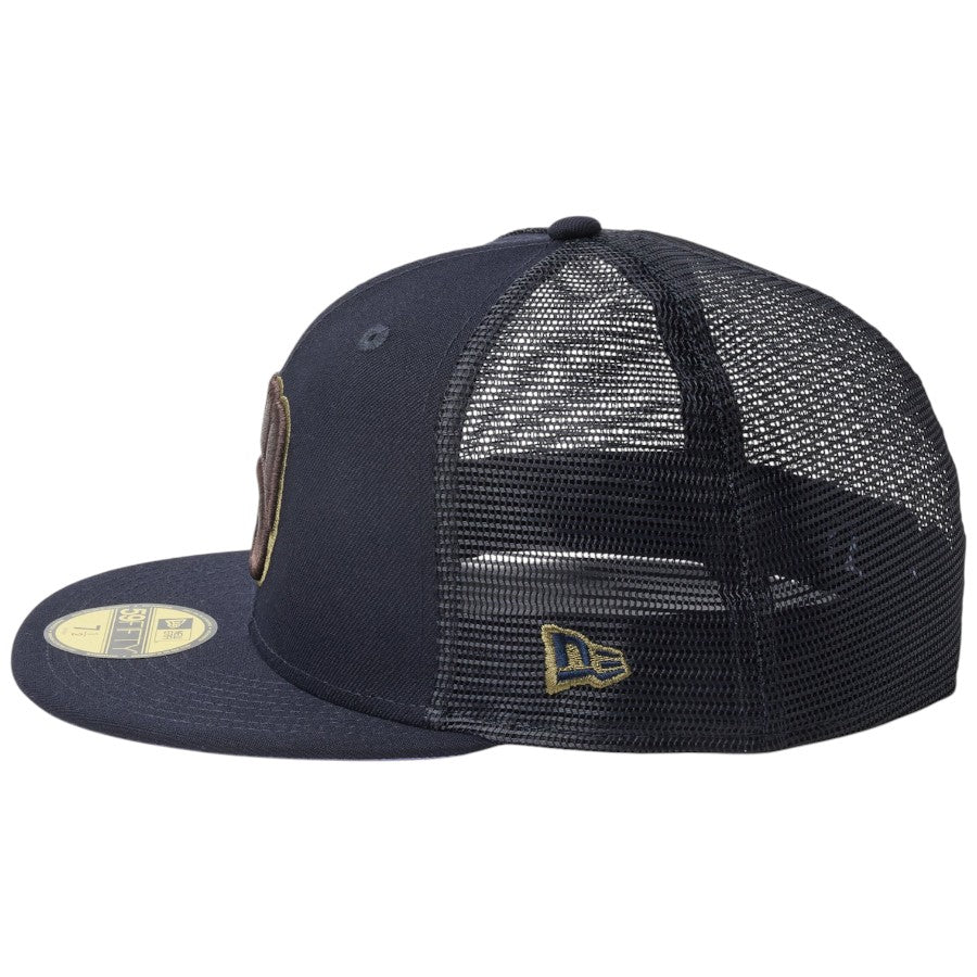 NEW ERA 59FIFTY トラッカー ミルウォーキー・ブリュワーズ フラッグロゴ刺繍