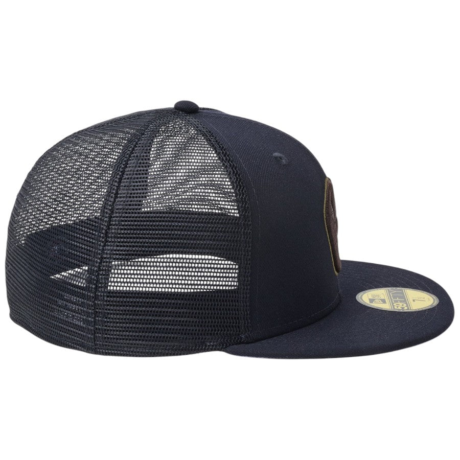 NEW ERA 59FIFTY トラッカー ミルウォーキー・ブリュワーズ 右サイドデザイン