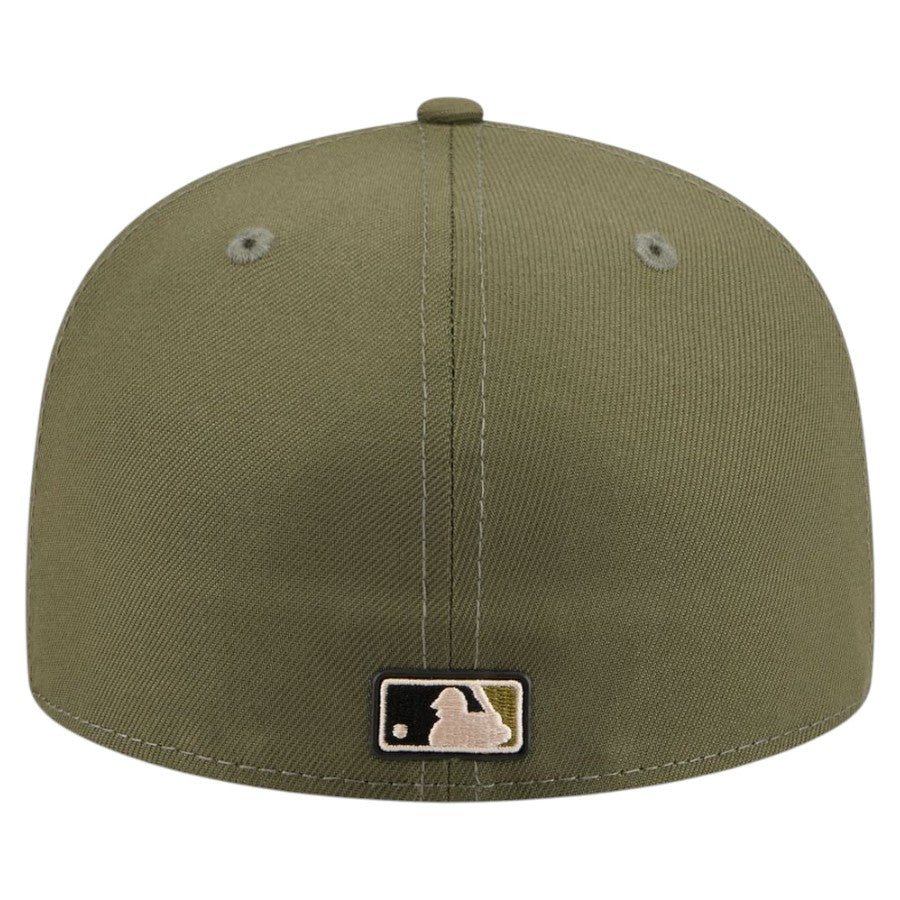 NEW ERA（ニューエラ）59FIFTY カブス Armed Forces Day 2026 キャップ