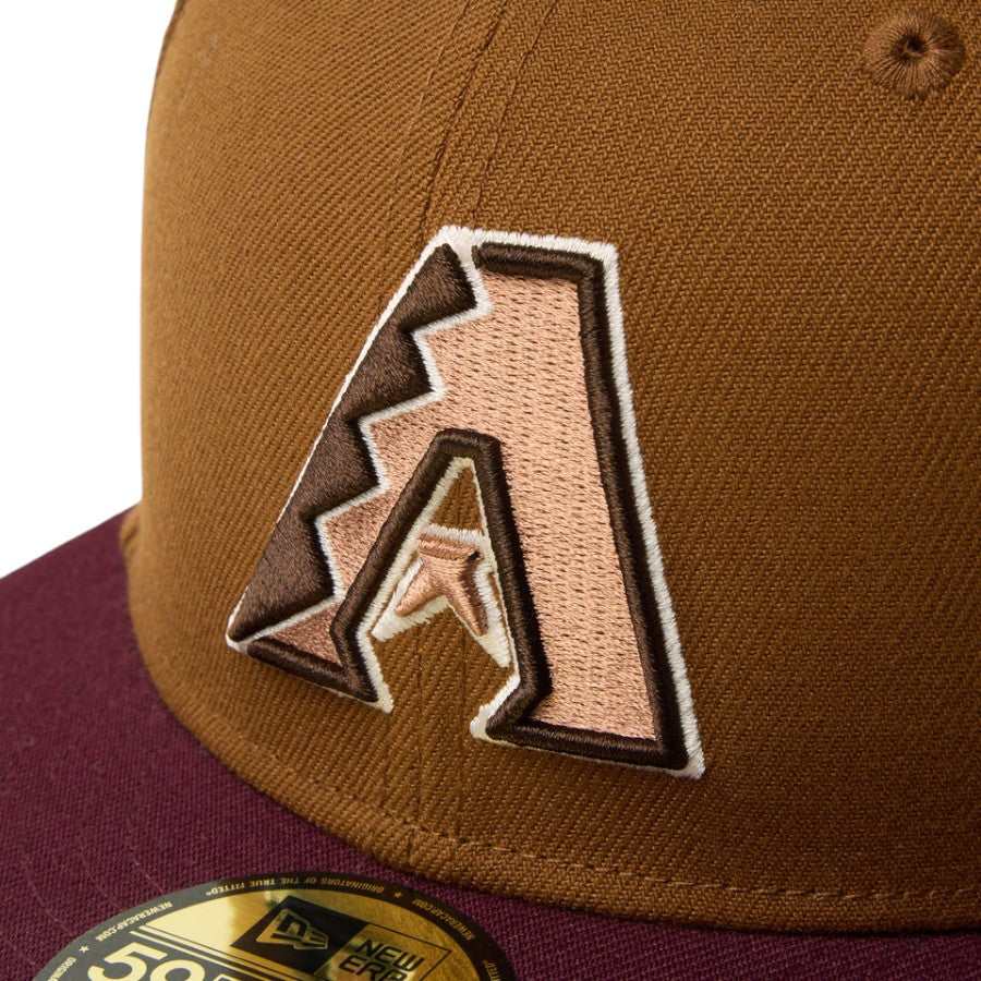 NEW ERA フロントロゴ刺繍 ディテール