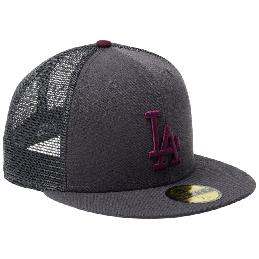NEW ERA 59FIFTY トラッカー ロサンゼルス・ドジャース Hydrangea 右斜め