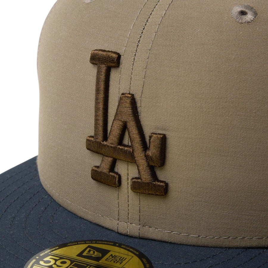 NEW ERA 59FIFTY ロサンゼルス・ドジャース ロゴ刺繍ディテール