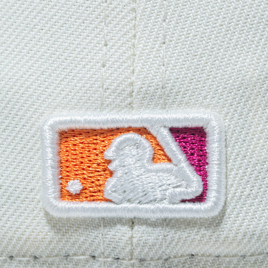 NEW ERA MLBロゴ 刺繍ディテール