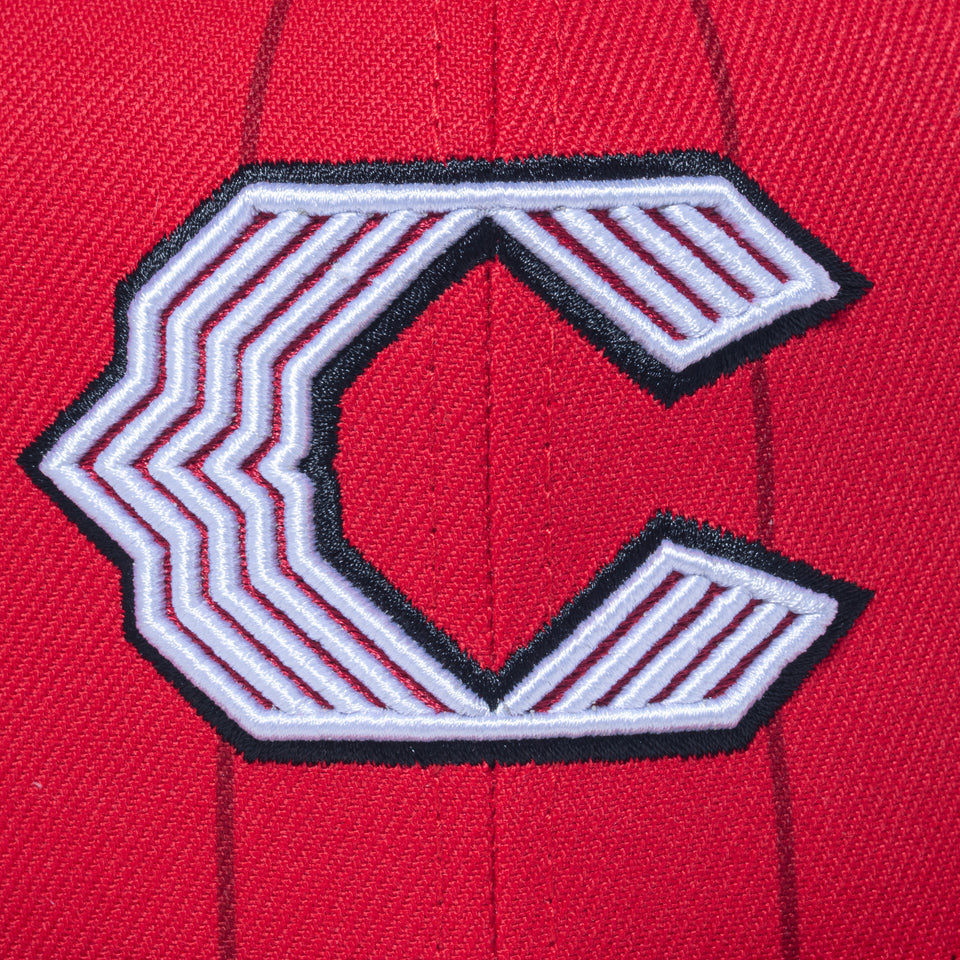 NEW ERA フロントロゴ 刺繍ディテール